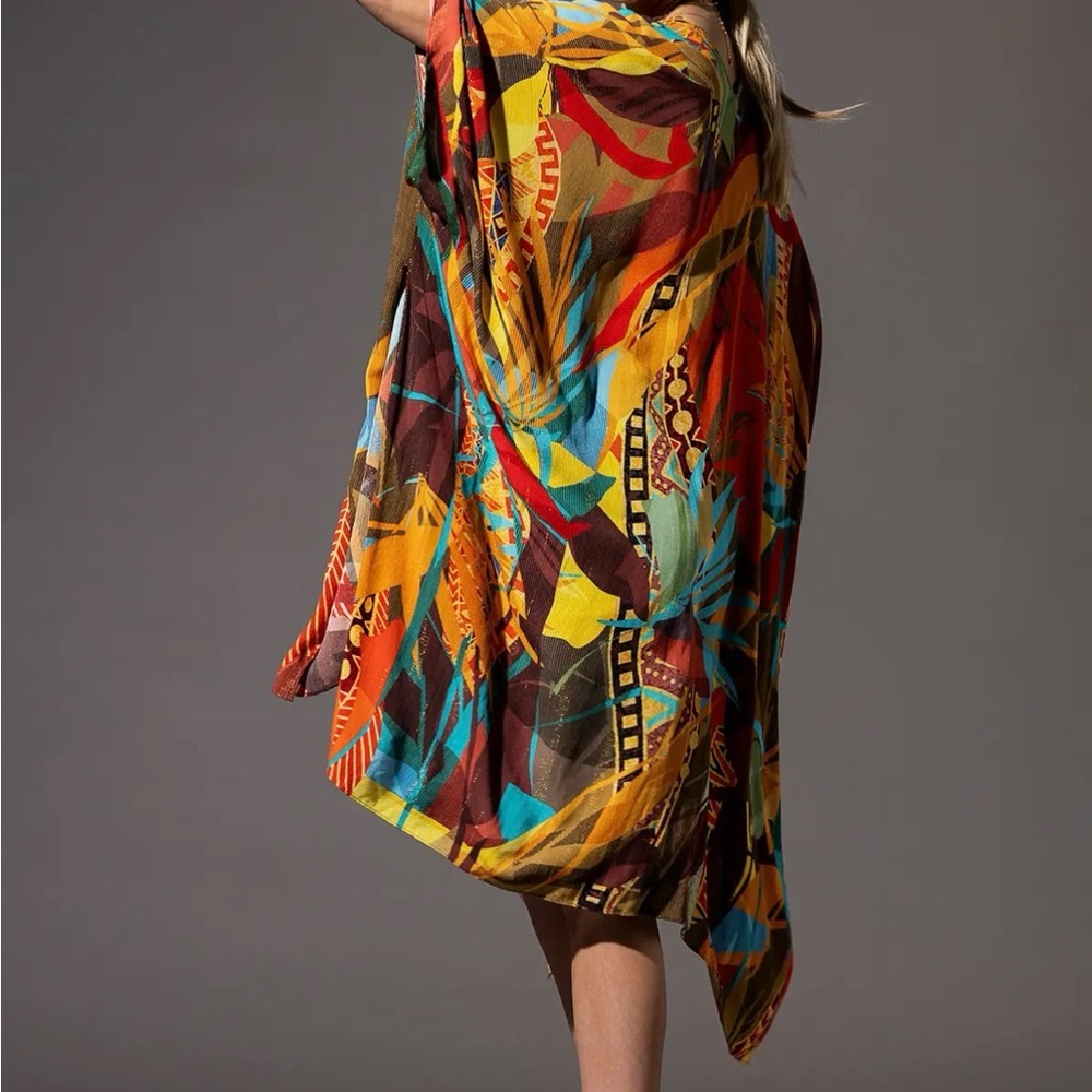 Jakarta Colorful Viscose Kimono - Picture 3 of 7